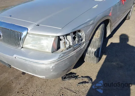 2004 Mercury Grand Marquis Gs из США, поврежденный, VIN 2MEFM74W84X652506